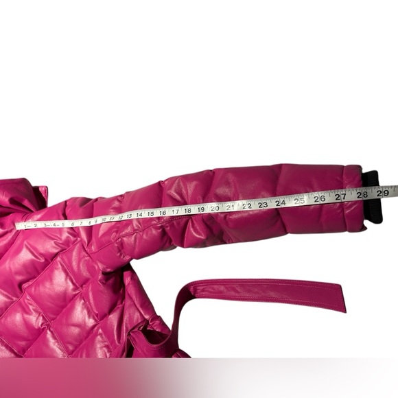 Danier Leather Fuchsia Down Filled Puffer Size Extra Small Good Used Condition - Picture 10 of 15